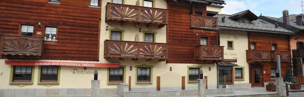 Hotel Valeria Ливиньо Екстериор снимка